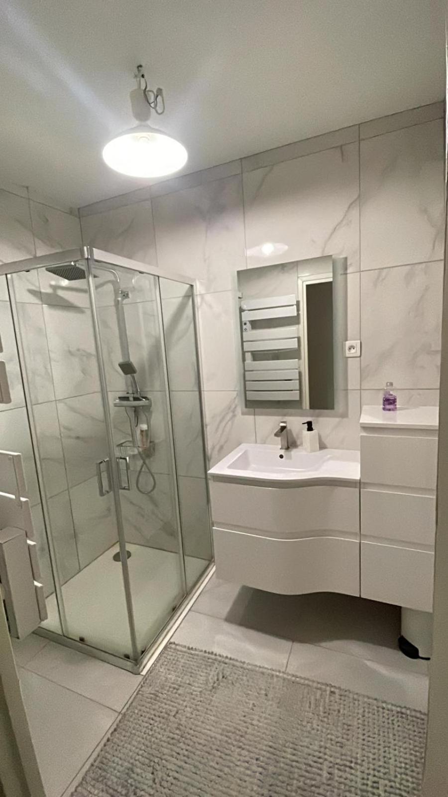 Appartamento Grand Appart Climatise Avec Parking Nizza